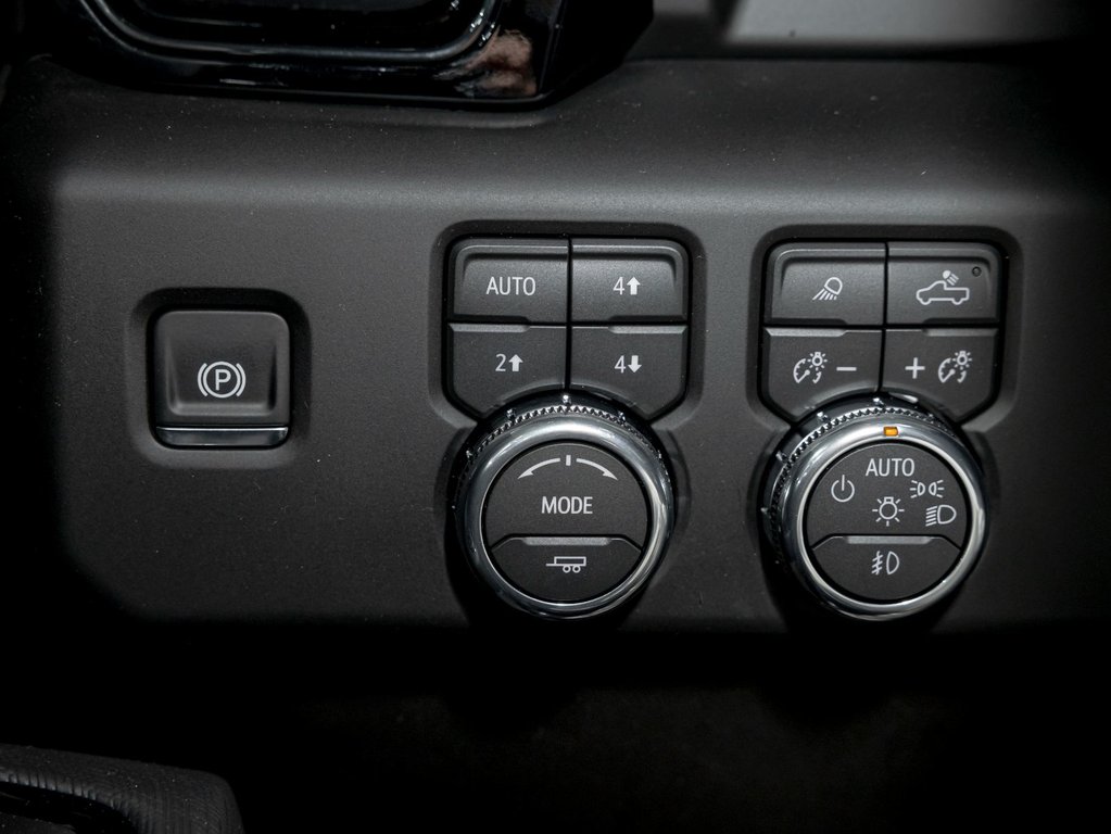 2026 GMC Sierra 2500 HD in St-Jérôme, Quebec - 25 - w1024h768px