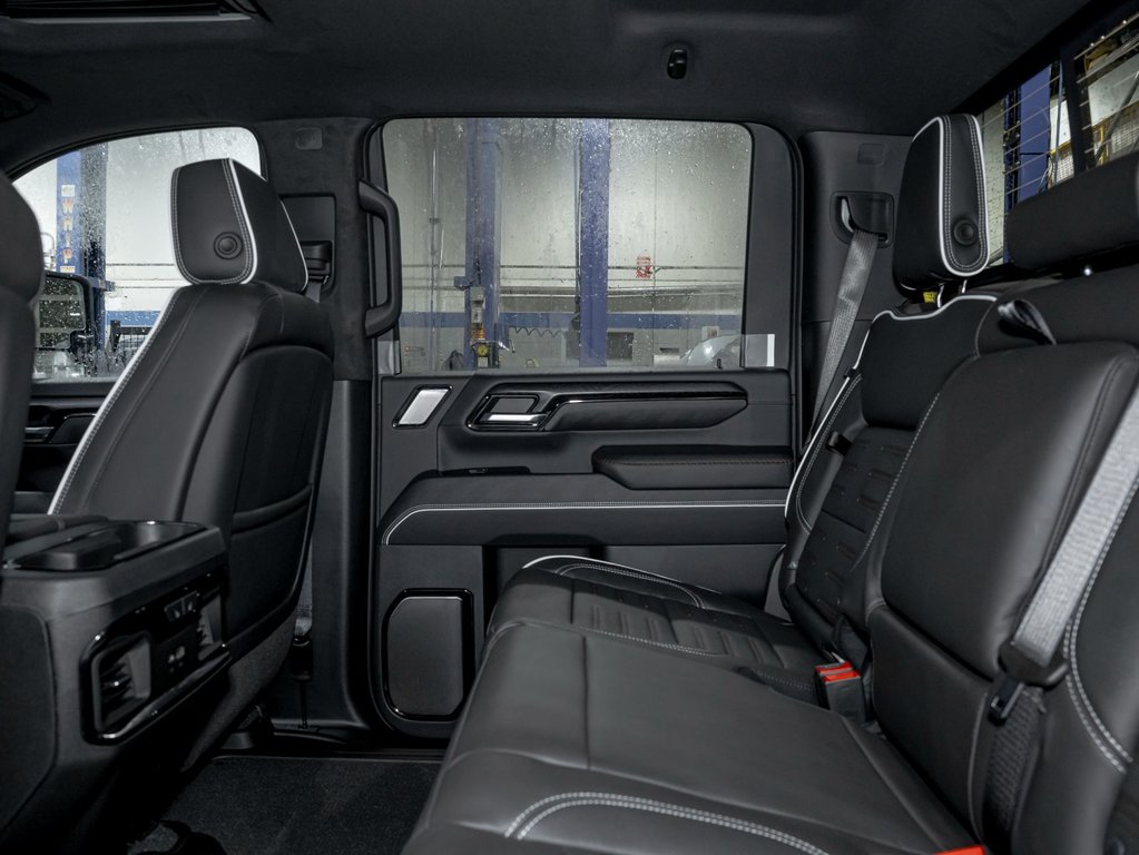 2026 GMC Sierra 2500 HD in St-Jérôme, Quebec - 32 - w1024h768px