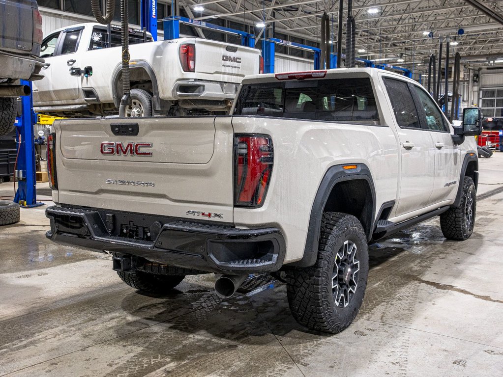 2026 GMC Sierra 2500 HD in St-Jérôme, Quebec - 9 - w1024h768px