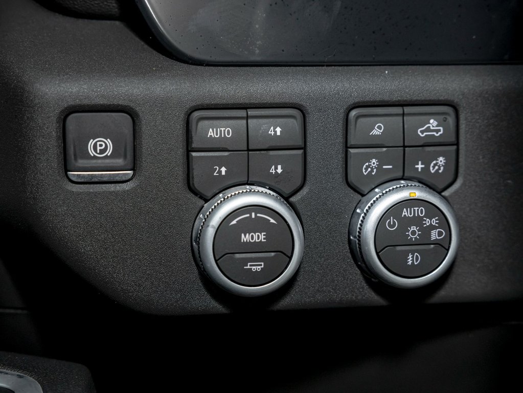 GMC Sierra 2500 HD  2026 à St-Jérôme, Québec - 24 - w1024h768px