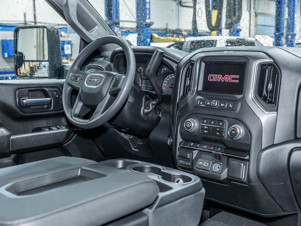 2026 GMC Sierra 2500 HD in St-Jérôme, Quebec - 15 - w1024h768px