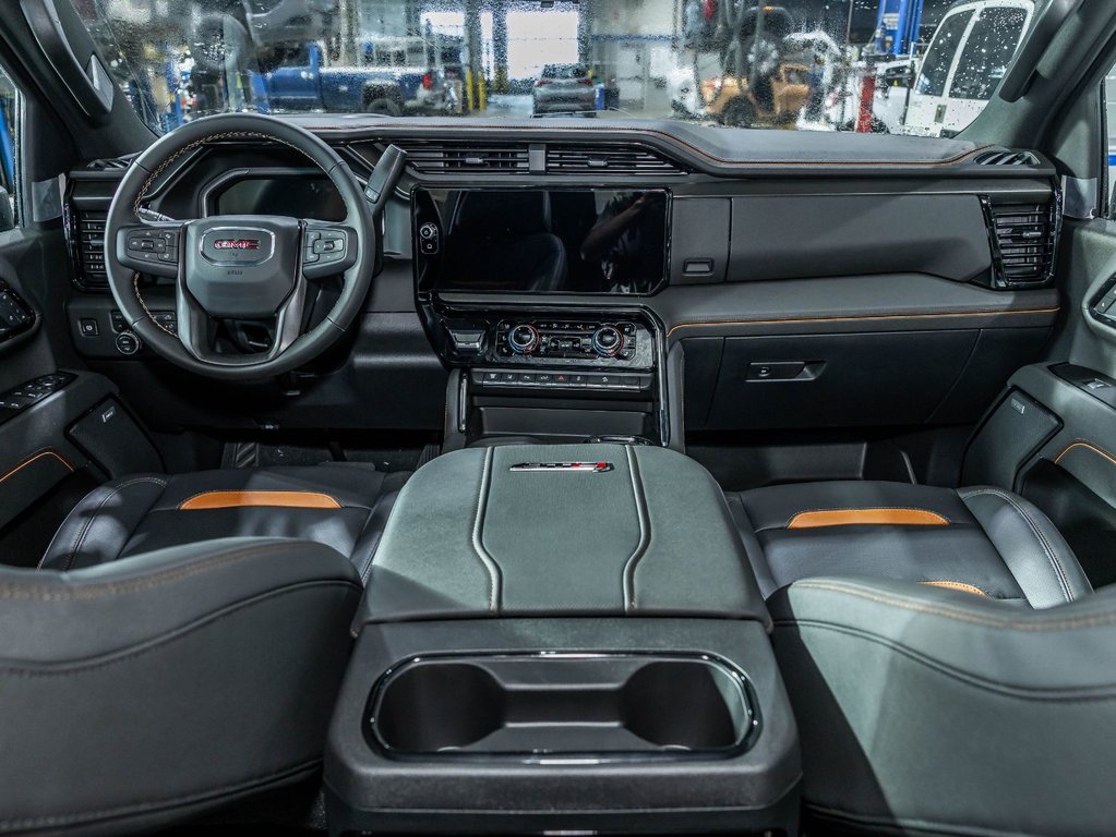 GMC Sierra 2500 HD  2026 à St-Jérôme, Québec - 2 - w1024h768px