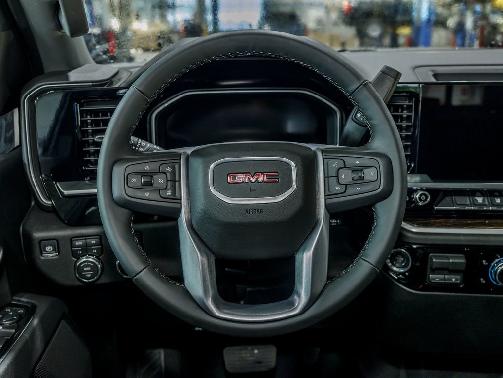 2026 GMC Sierra 2500 HD in St-Jérôme, Quebec - 13 - w1024h768px