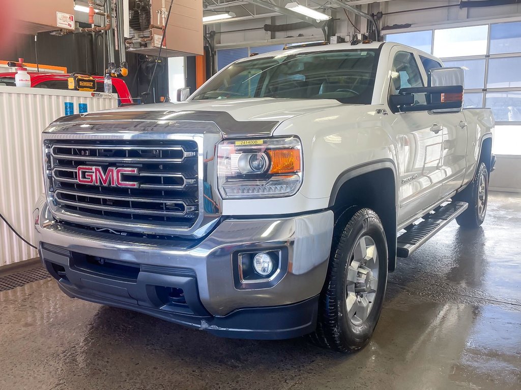 2017 GMC Sierra 2500HD in St-Jérôme, Quebec - 1 - w1024h768px