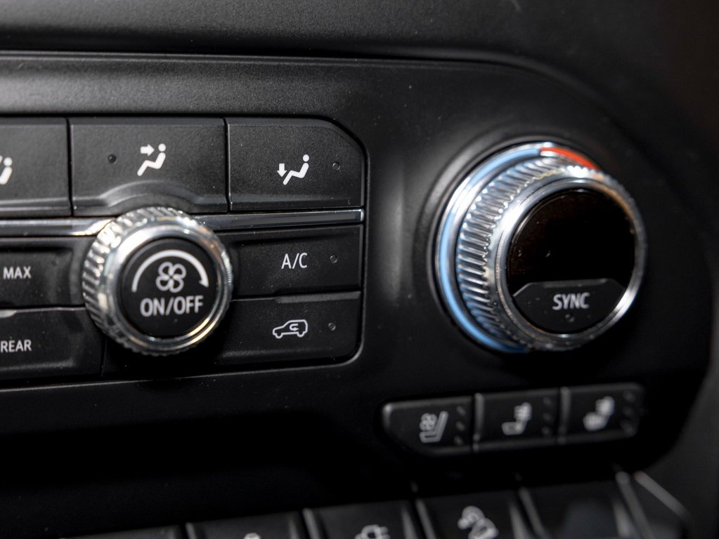 GMC Sierra 2500HD  2021 à St-Jérôme, Québec - 23 - w1024h768px