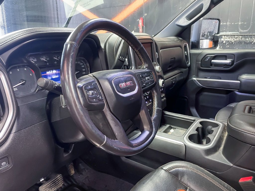 2022 GMC Sierra 2500HD in St-Jérôme, Quebec - 3 - w1024h768px