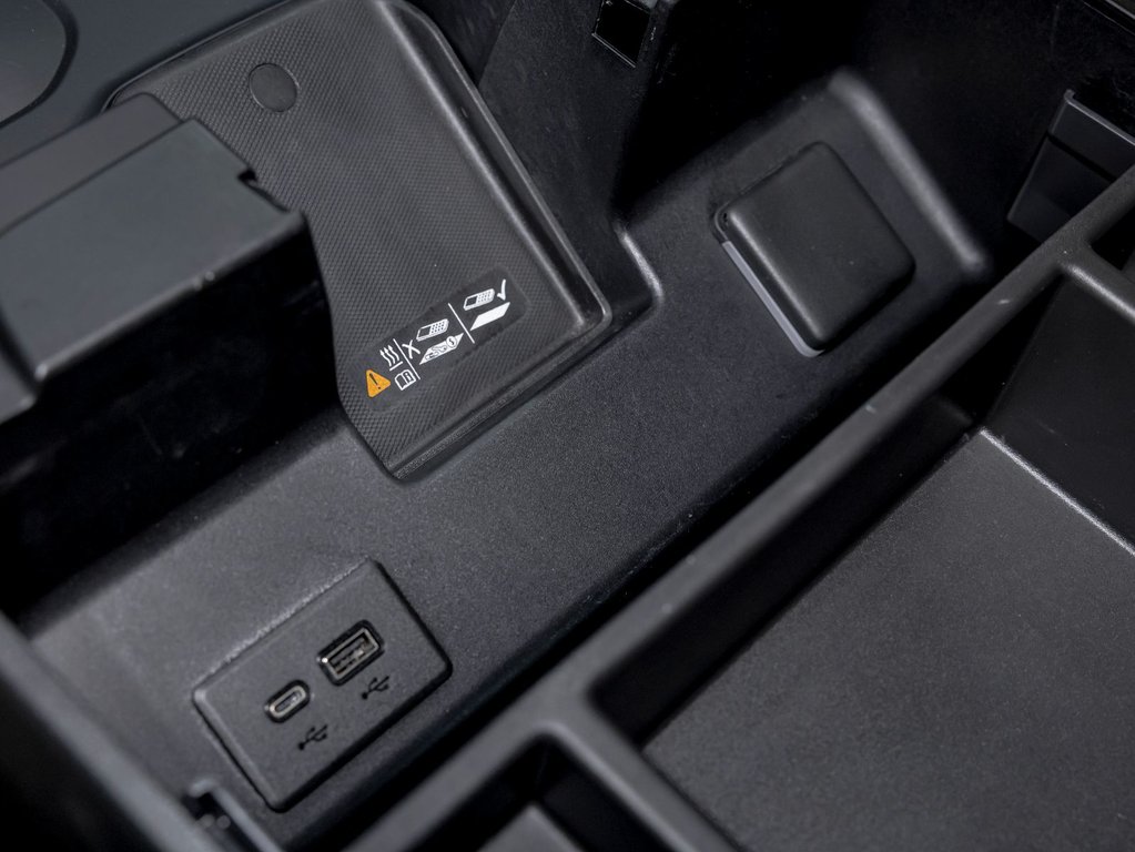 GMC Sierra 2500HD  2024 à St-Jérôme, Québec - 27 - w1024h768px