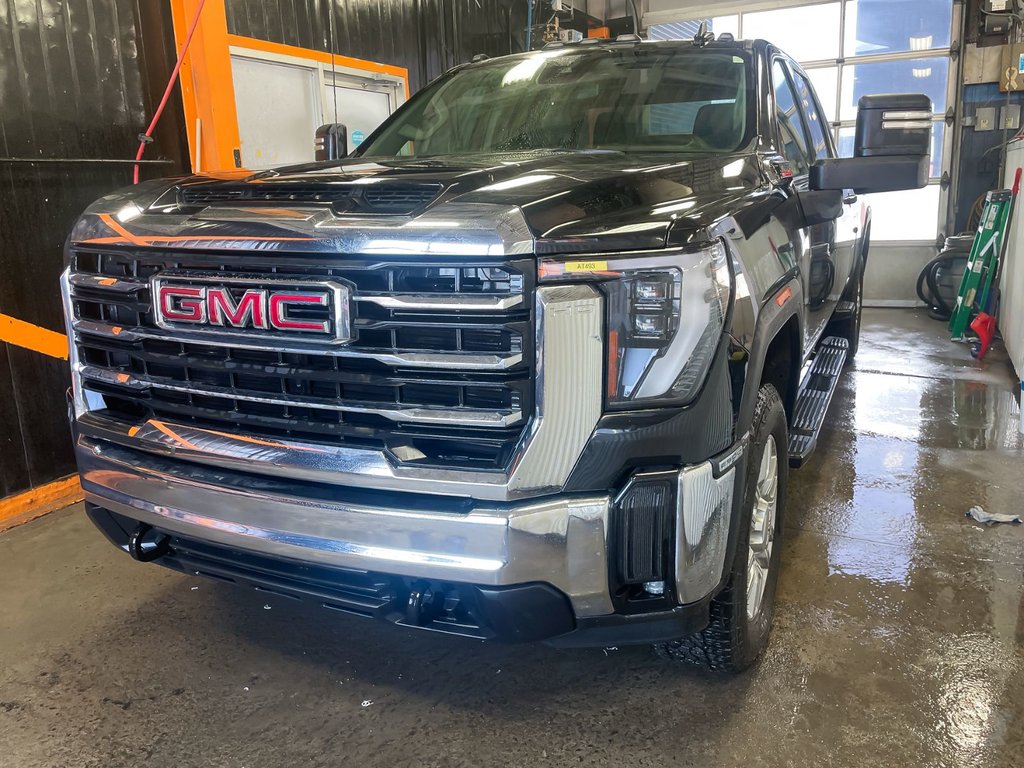 GMC Sierra 2500HD  2024 à St-Jérôme, Québec - 1 - w1024h768px