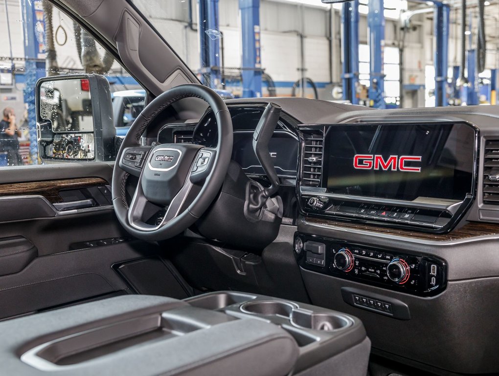 GMC Sierra 3500 HD  2025 à St-Jérôme, Québec - 31 - w1024h768px