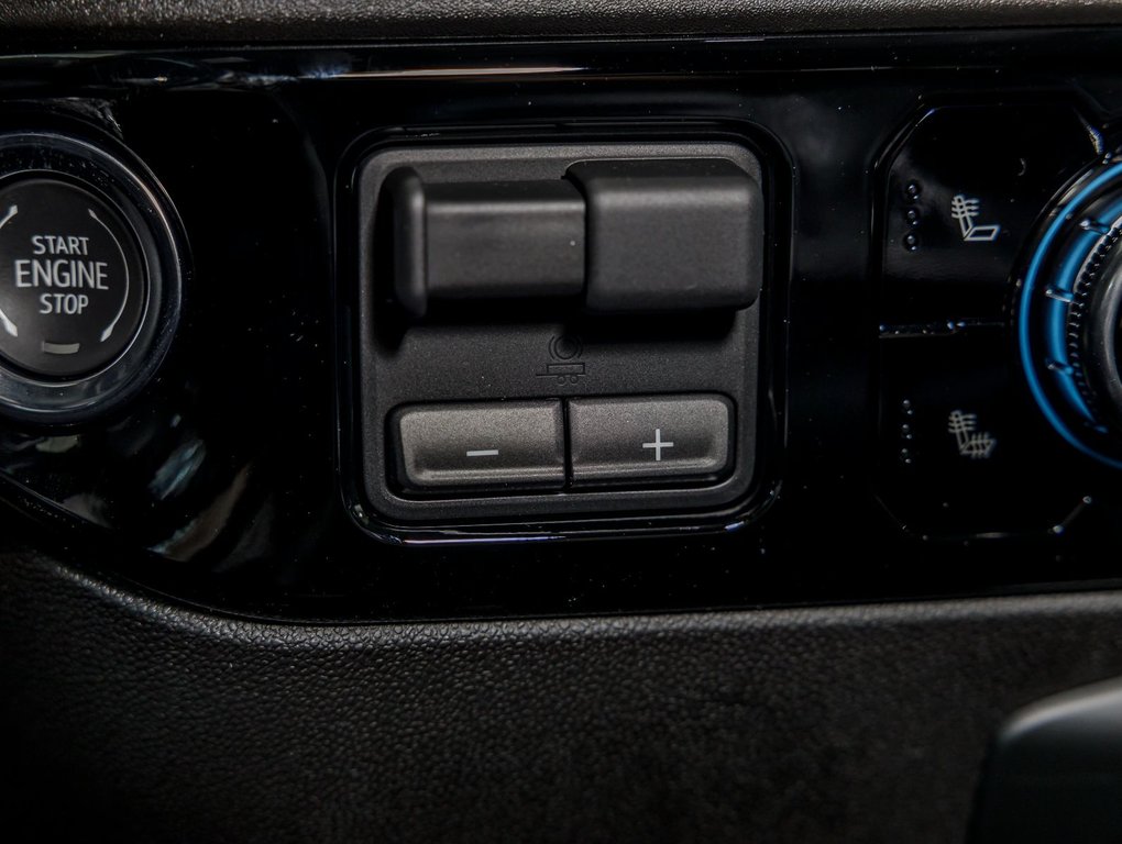 GMC Sierra 3500 HD  2025 à St-Jérôme, Québec - 25 - w1024h768px