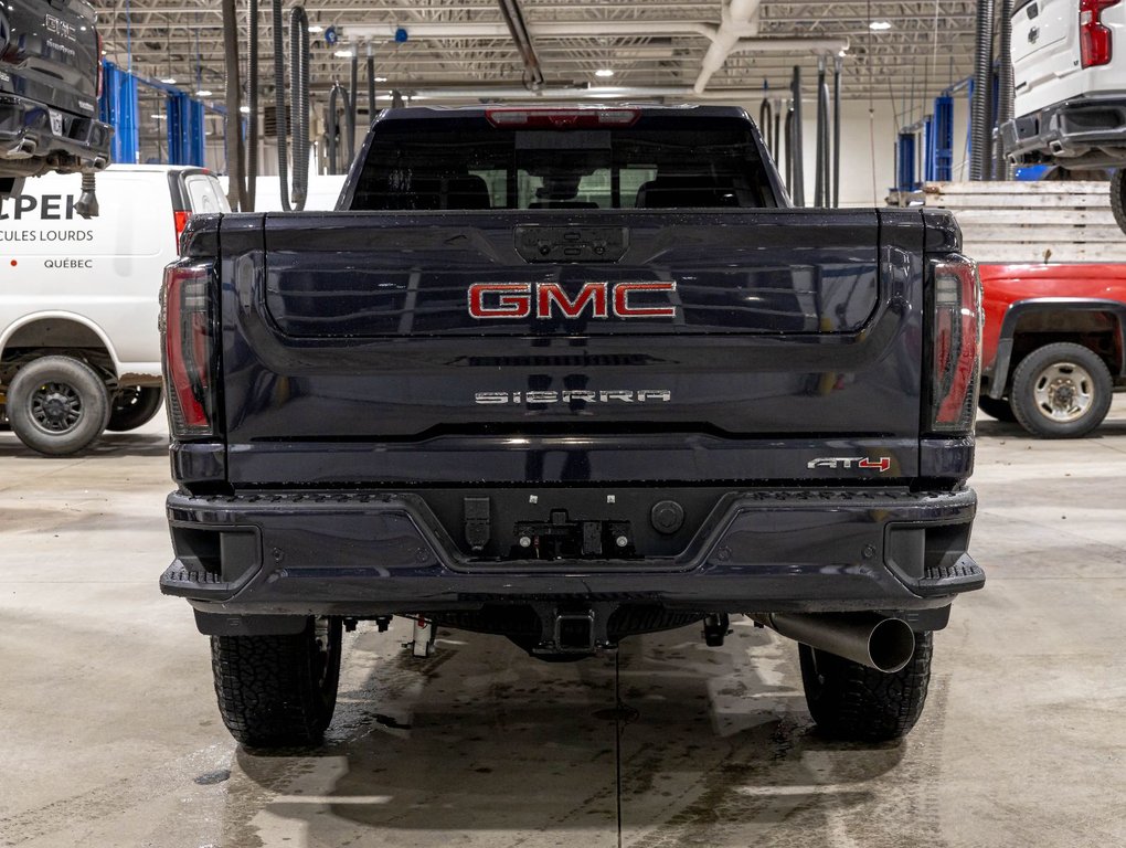 2026 GMC Sierra 3500 HD in St-Jérôme, Quebec - 8 - w1024h768px