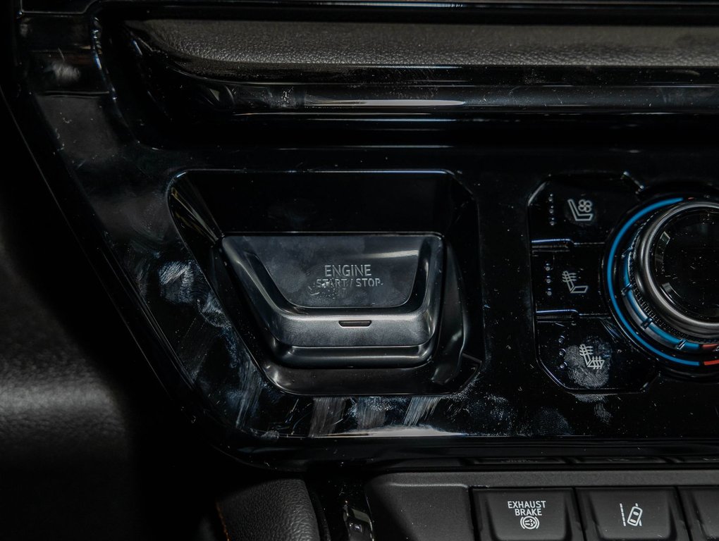 2026 GMC Sierra 3500 HD in St-Jérôme, Quebec - 23 - w1024h768px