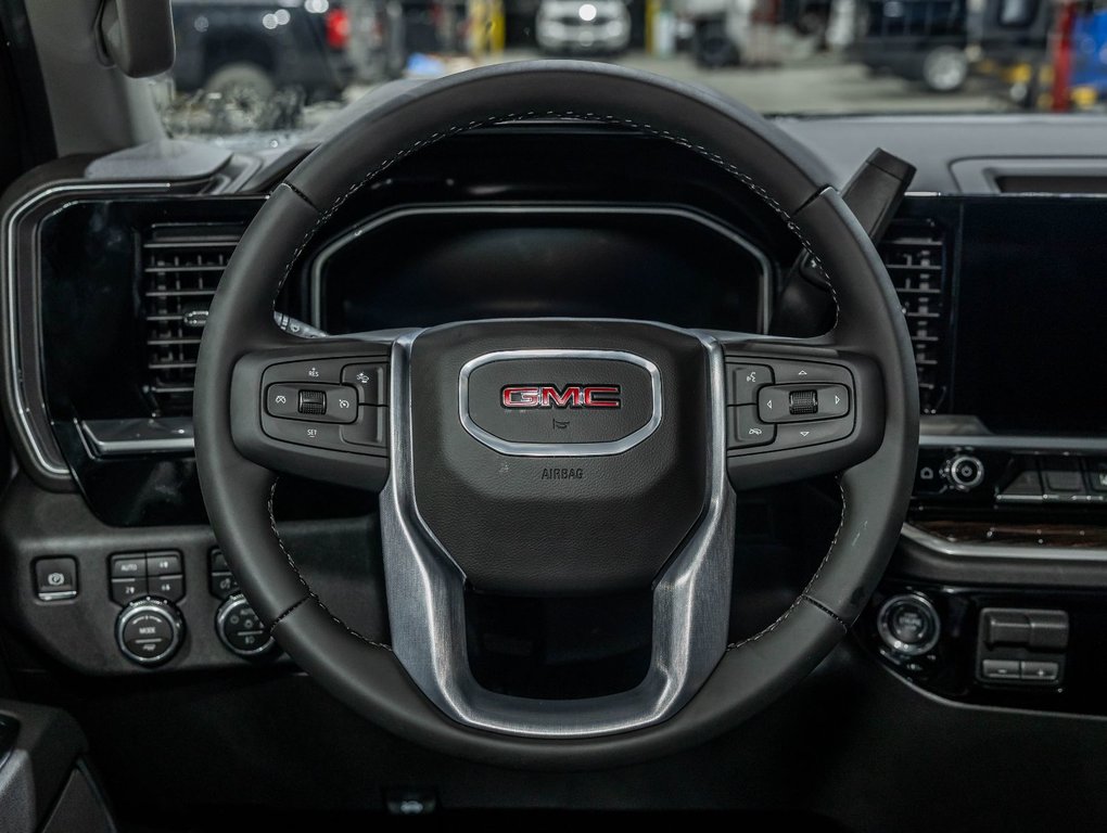 GMC Sierra 3500 HD  2026 à St-Jérôme, Québec - 13 - w1024h768px