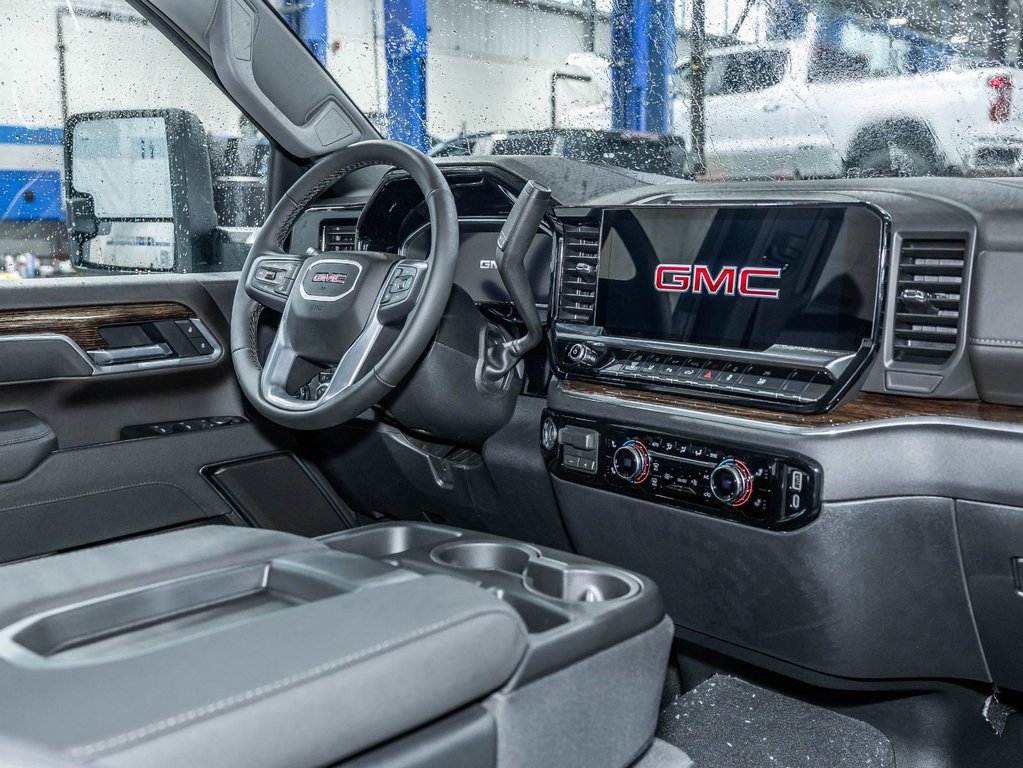 GMC Sierra 3500 HD  2026 à St-Jérôme, Québec - 31 - w1024h768px