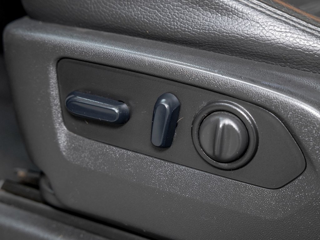 GMC Sierra 3500HD  2023 à St-Jérôme, Québec - 30 - w1024h768px