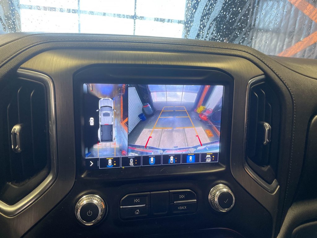 GMC Sierra 3500HD  2023 à St-Jérôme, Québec - 14 - w1024h768px