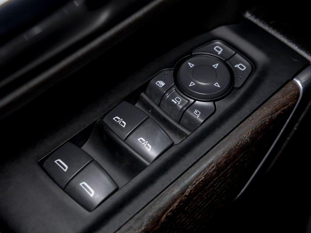 GMC Sierra 3500HD  2023 à St-Jérôme, Québec - 31 - w1024h768px