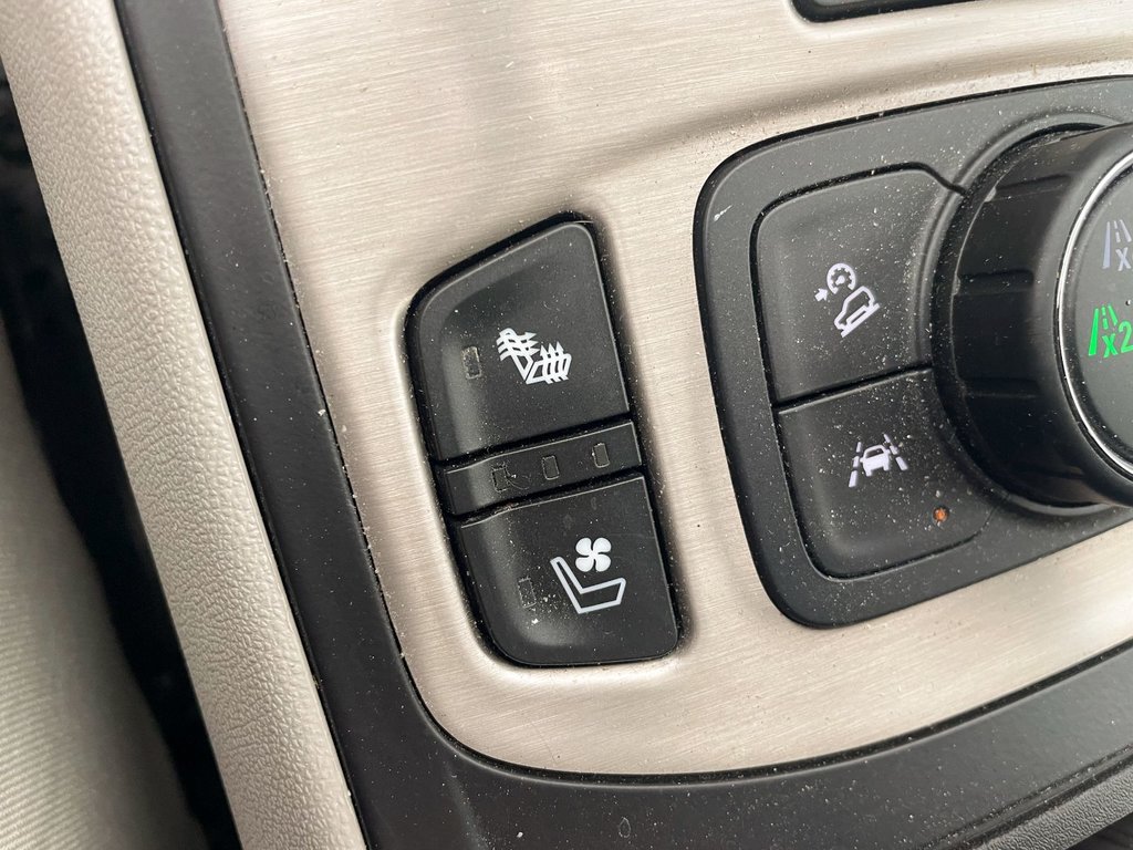 2020 GMC Terrain in St-Jérôme, Quebec - 14 - w1024h768px