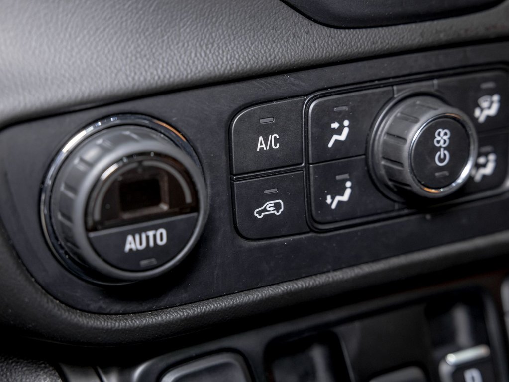 2020 GMC Terrain in St-Jérôme, Quebec - 22 - w1024h768px