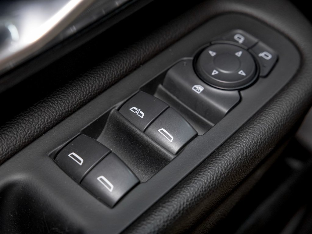 2021 GMC Terrain in St-Jérôme, Quebec - 24 - w1024h768px