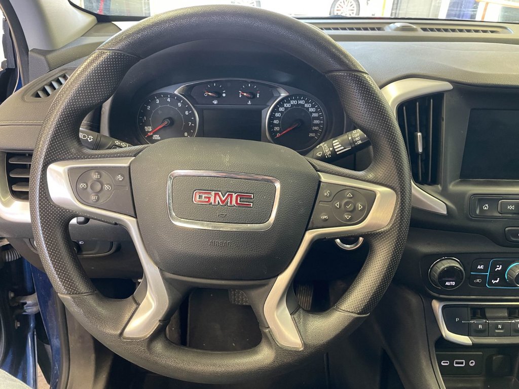 2022 GMC Terrain in St-Jérôme, Quebec - 16 - w1024h768px