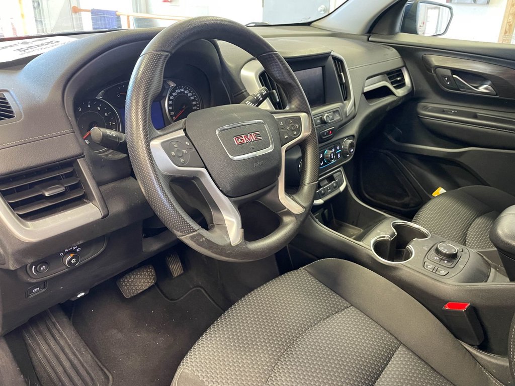 2022 GMC Terrain in St-Jérôme, Quebec - 3 - w1024h768px