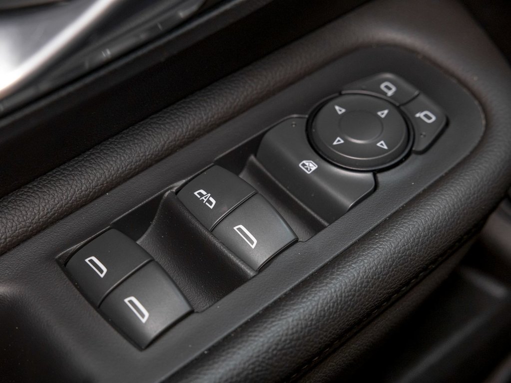 2023 GMC Terrain in St-Jérôme, Quebec - 29 - w1024h768px