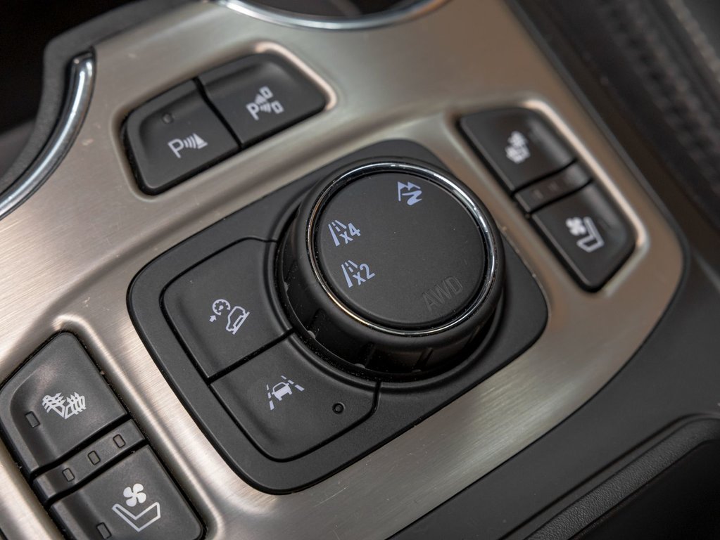 2023 GMC Terrain in St-Jérôme, Quebec - 24 - w1024h768px