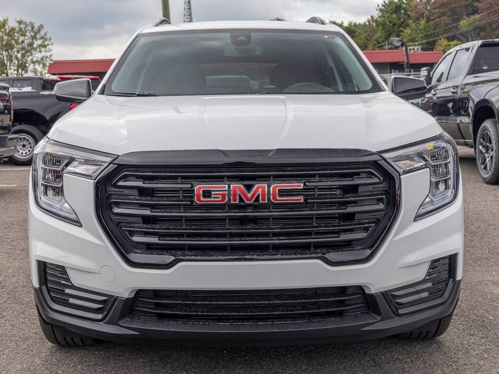 2024 GMC Terrain in St-Jérôme, Quebec - 2 - w1024h768px