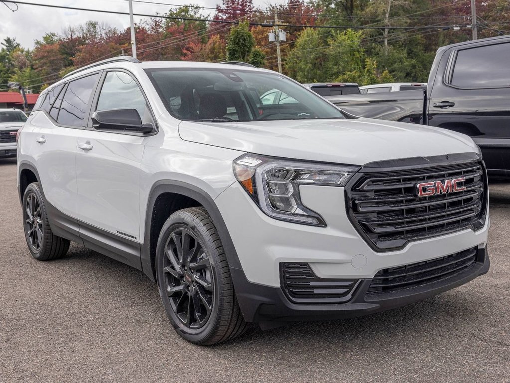 2024 GMC Terrain in St-Jérôme, Quebec - 10 - w1024h768px