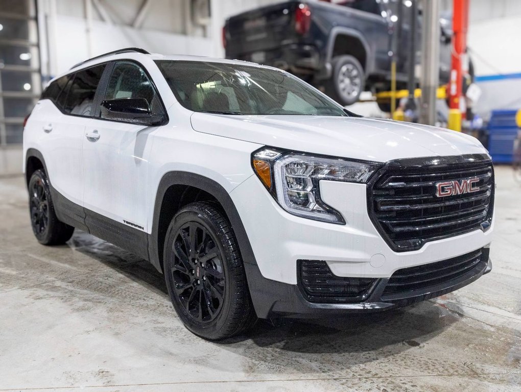 GMC Terrain  2024 à St-Jérôme, Québec - 10 - w1024h768px