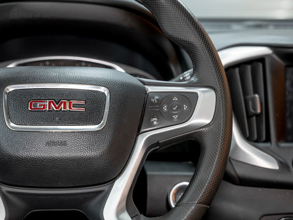 2024 GMC Terrain in St-Jérôme, Quebec - 16 - w1024h768px