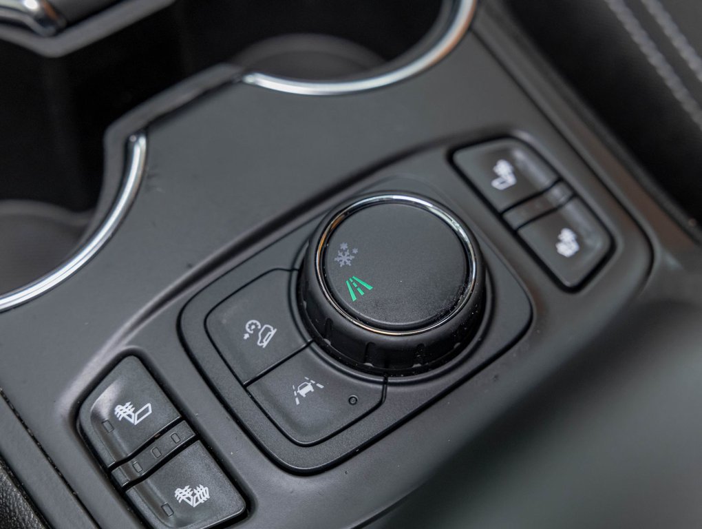 2024 GMC Terrain in St-Jérôme, Quebec - 22 - w1024h768px