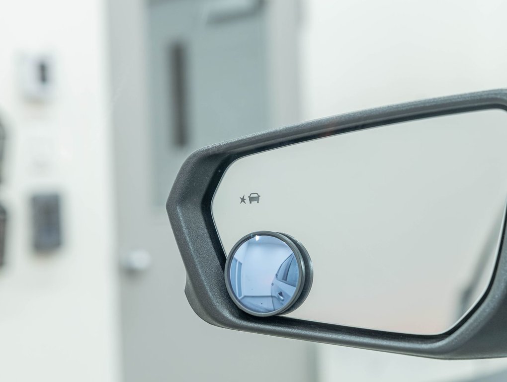 2024 GMC Terrain in St-Jérôme, Quebec - 32 - w1024h768px