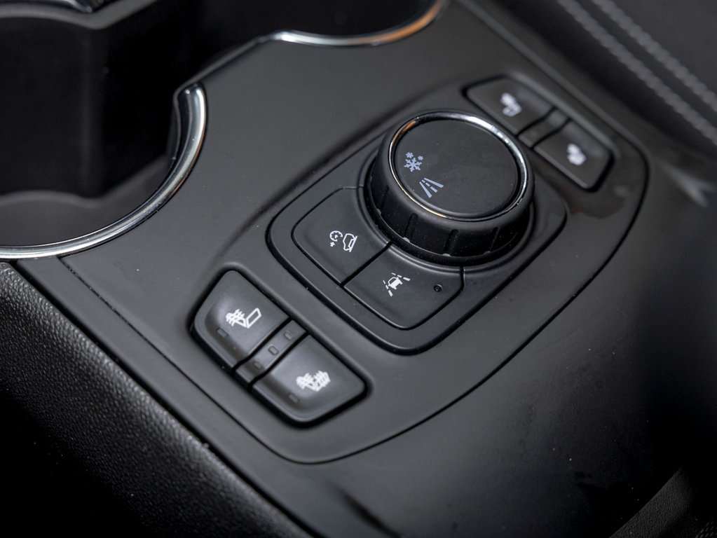 2024 GMC Terrain in St-Jérôme, Quebec - 22 - w1024h768px