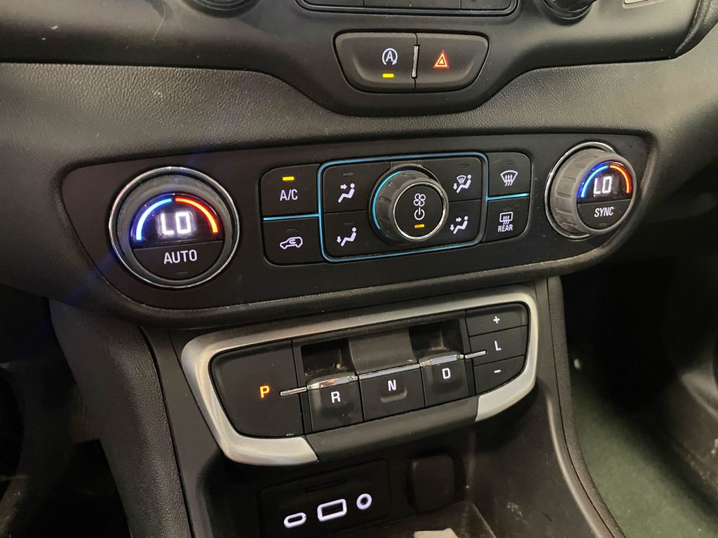 2024 GMC Terrain in St-Jérôme, Quebec - 17 - w1024h768px