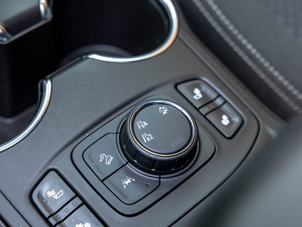 2024 GMC Terrain in St-Jérôme, Quebec - 24 - w1024h768px