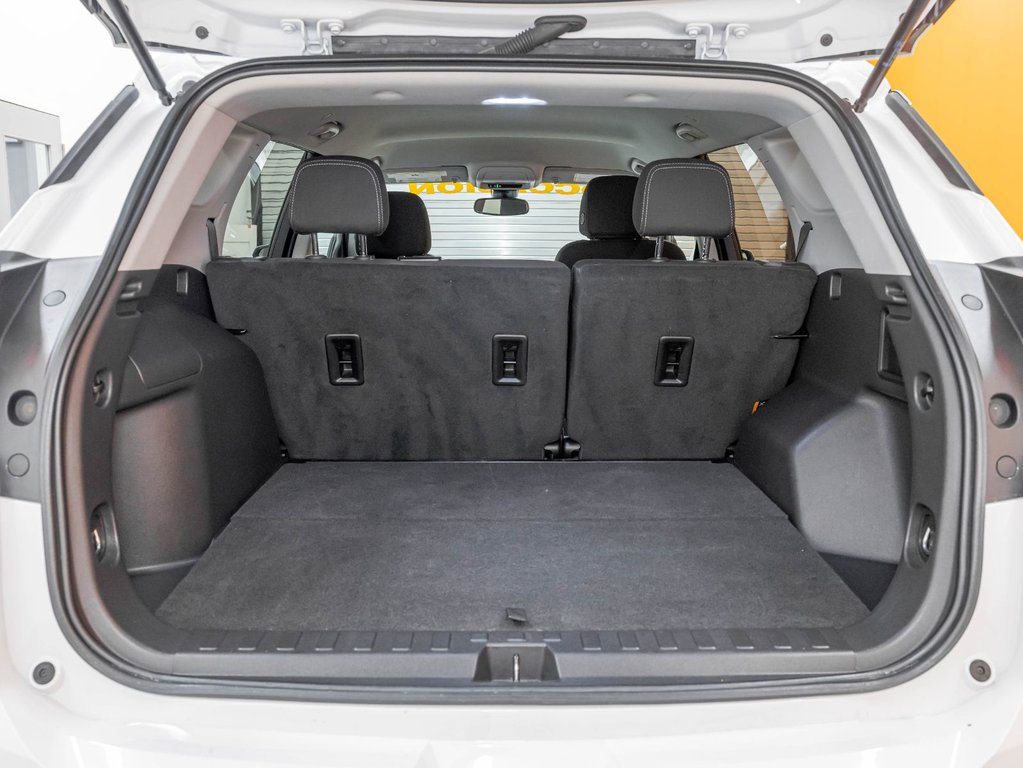 2024 GMC Terrain in St-Jérôme, Quebec - 28 - w1024h768px
