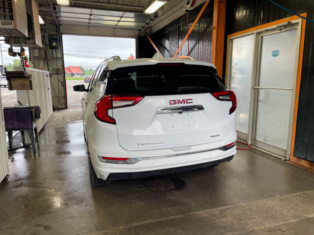 2024 GMC Terrain in St-Jérôme, Quebec - 8 - w1024h768px