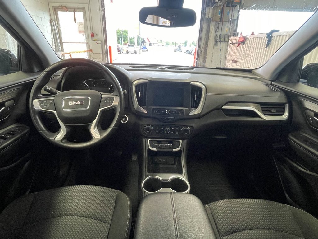 GMC Terrain  2024 à St-Jérôme, Québec - 10 - w1024h768px