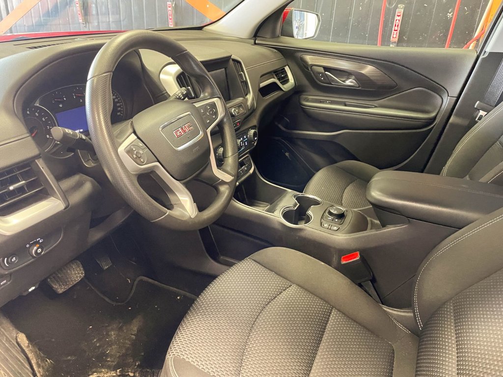 2024 GMC Terrain in St-Jérôme, Quebec - 10 - w1024h768px