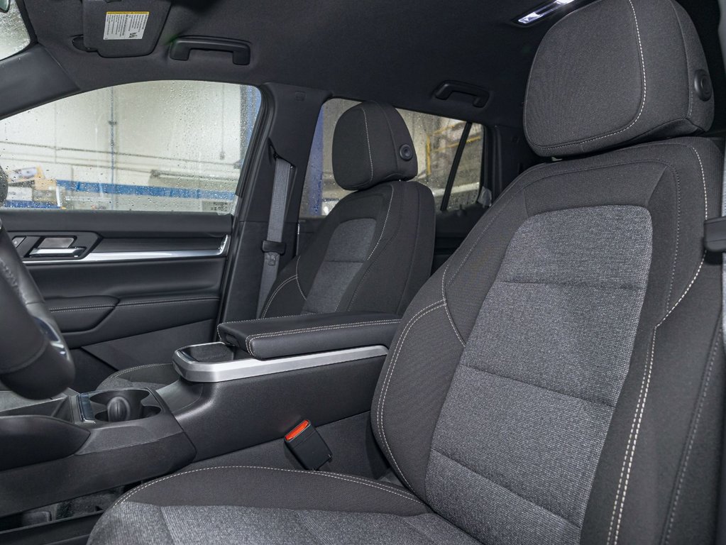 2026 GMC Terrain in St-Jérôme, Quebec - 11 - w1024h768px