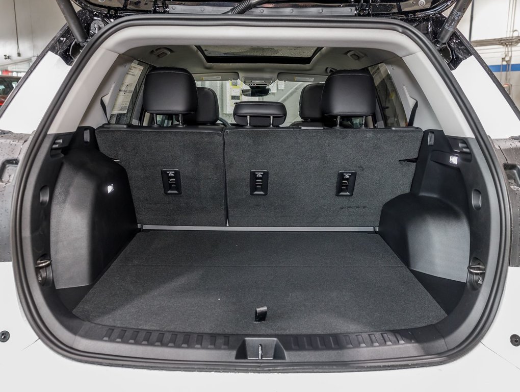 2026 GMC Terrain in St-Jérôme, Quebec - 33 - w1024h768px