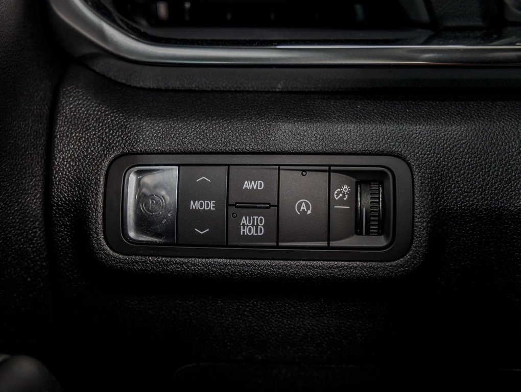 2026 GMC Terrain in St-Jérôme, Quebec - 25 - w1024h768px