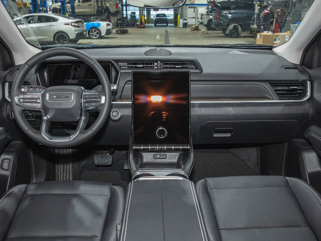 2026 GMC Terrain in St-Jérôme, Quebec - 4 - w1024h768px