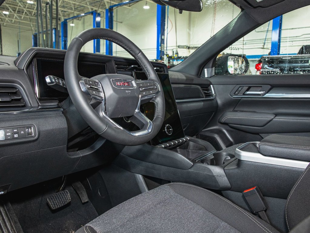 2026 GMC Terrain in St-Jérôme, Quebec - 11 - w1024h768px