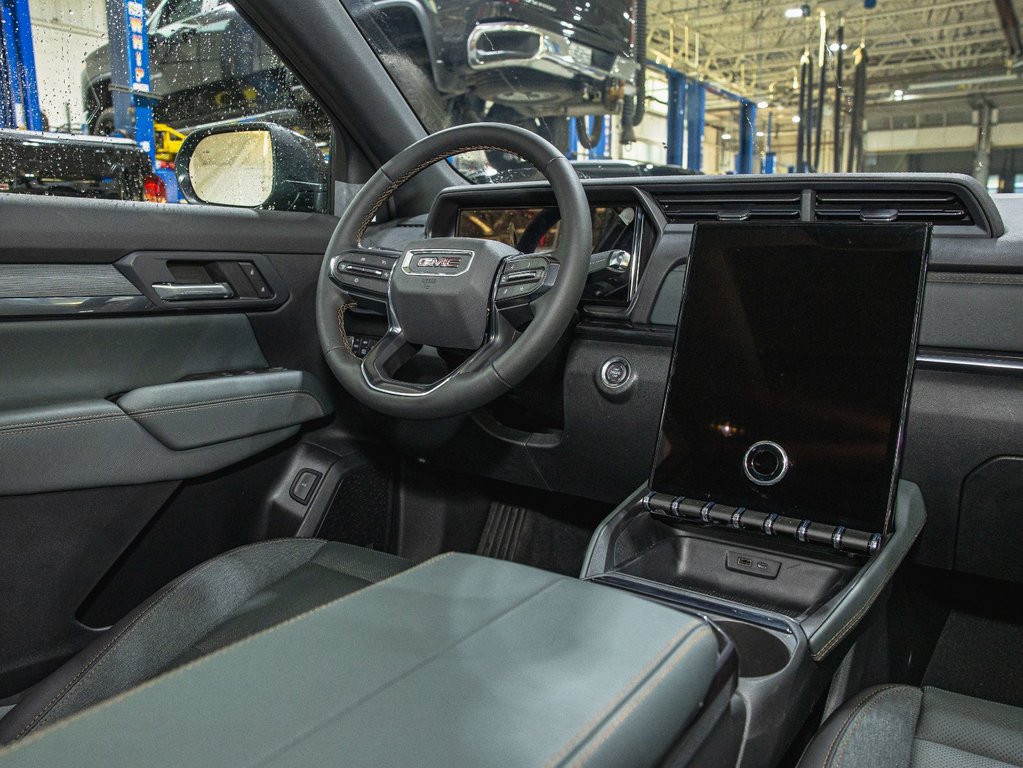2026 GMC Terrain in St-Jérôme, Quebec - 28 - w1024h768px