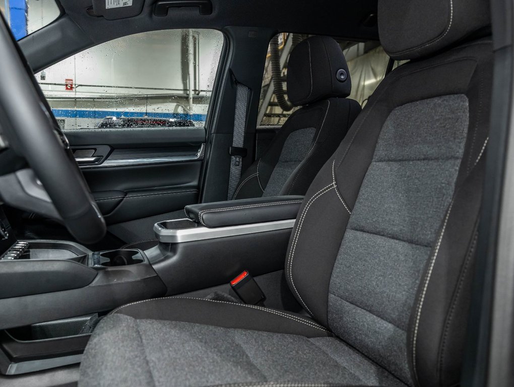 2026 GMC Terrain in St-Jérôme, Quebec - 11 - w1024h768px