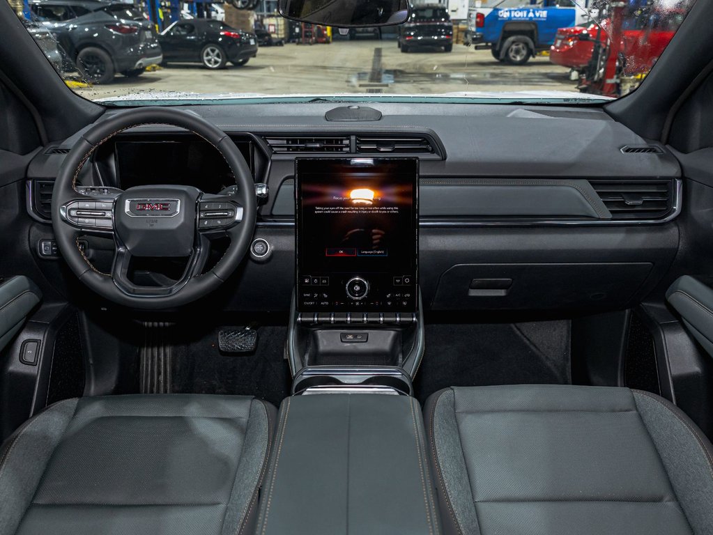 2026 GMC Terrain in St-Jérôme, Quebec - 4 - w1024h768px