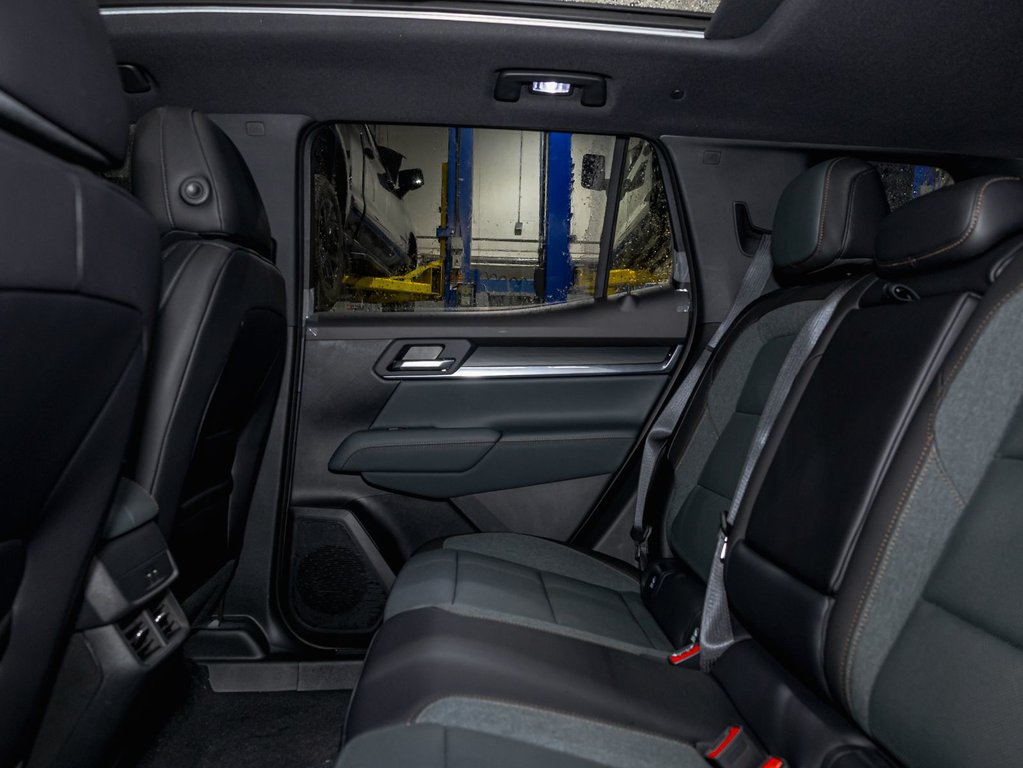 2026 GMC Terrain in St-Jérôme, Quebec - 28 - w1024h768px